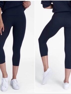 Spanx Navy Capri Compression Leggings size XL / 1X